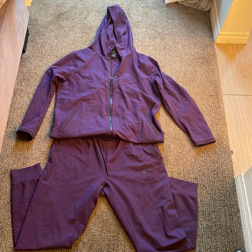 Mens Nike sweatsuit